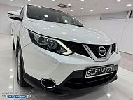 Nissan Qashqai 1.2 DIG-T CVT Revcam White 2015 